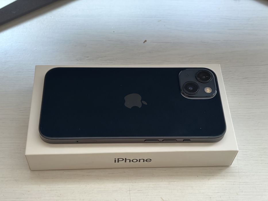 iPhone 13 128GB - отлично състояние