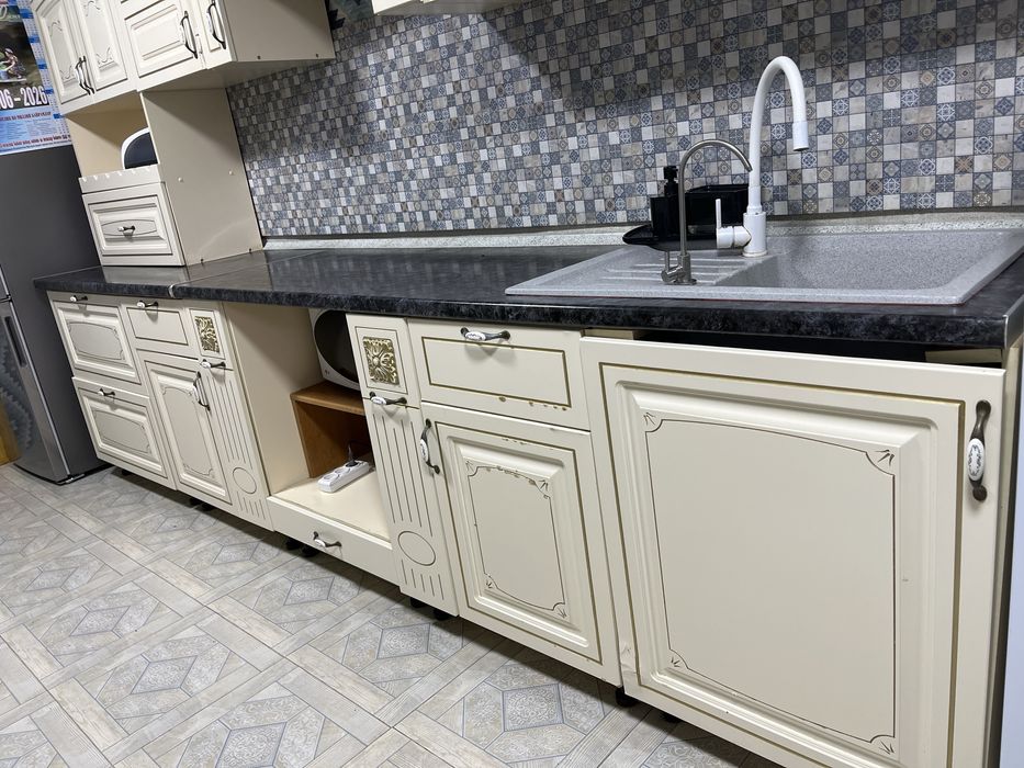 Кухонный гарнитур