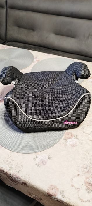 Детско столче/ седалка за кола