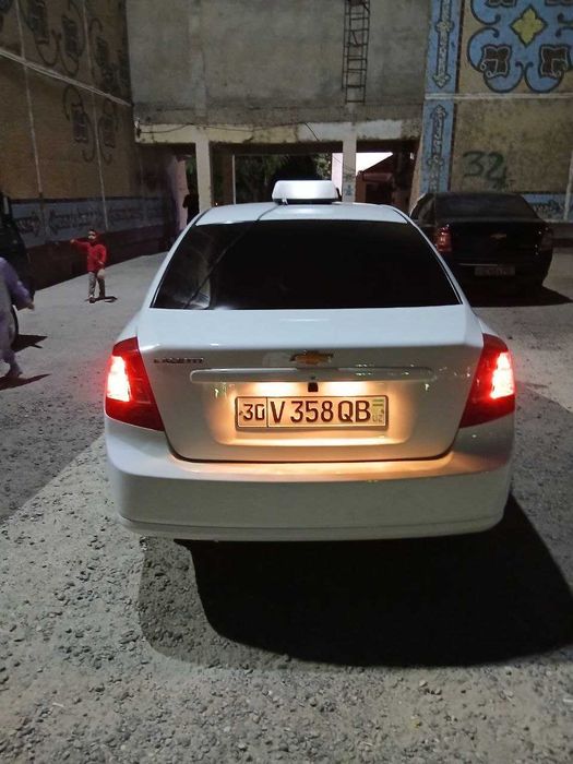 Аренда Chevrolet Lacetti / Chevrolet Lacetti ijarasi