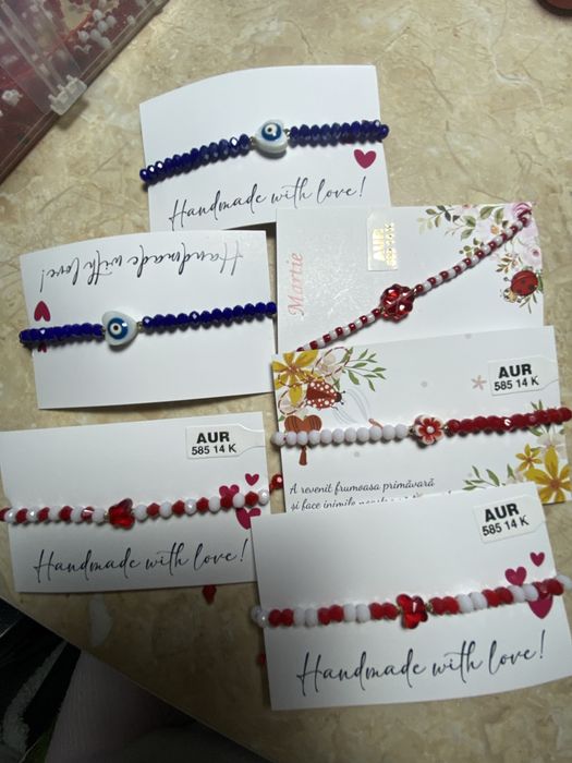 Martisoare cu elemente din aur de 14 k