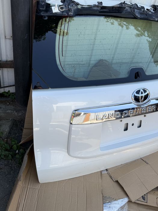 Крышка багажника на Prado 150