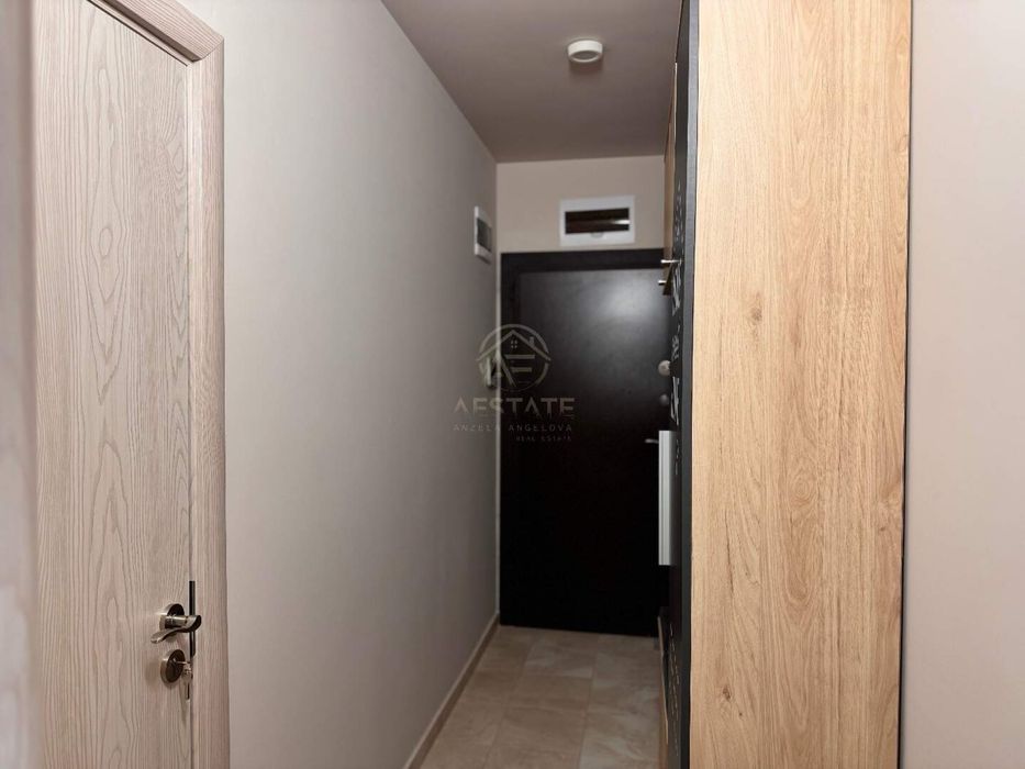 Продава се Тристаен апартамент в Плевен, Дружба 3 - 93 кв.м за 1484 €/кв.м - Снимка #11