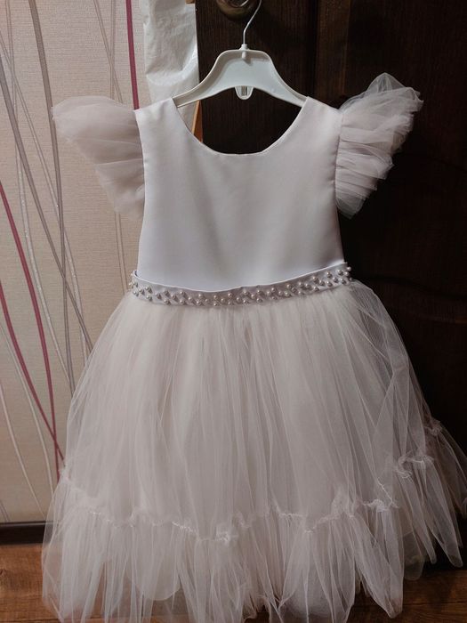 Платье на девочку