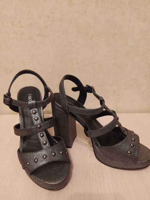 разгрузка гардероба обувь