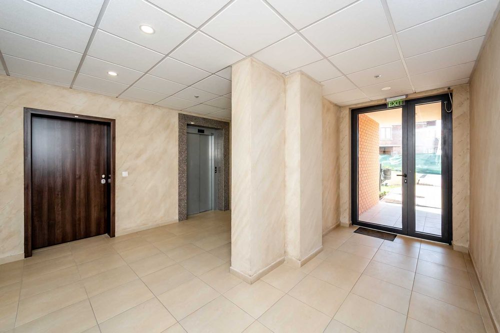 4-ст Партер Южен до Англо-Американско Детски градини Oasis Residence