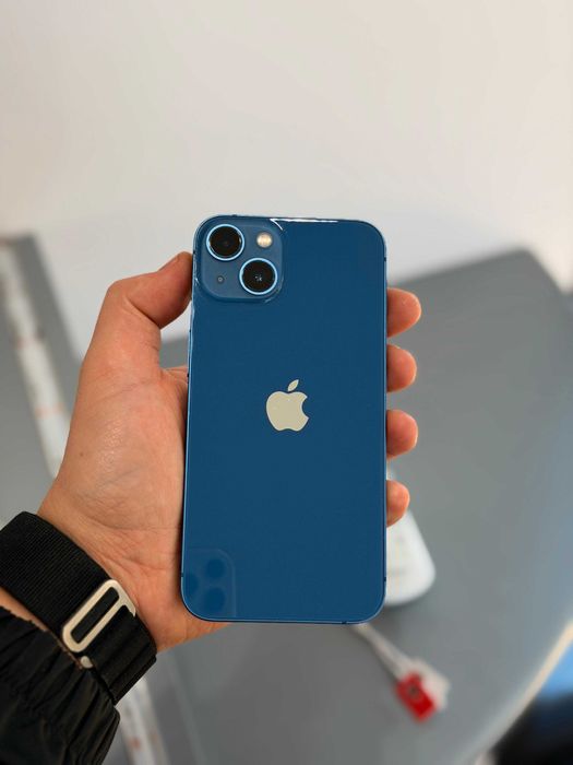Apple Iphone 13 Blue - 128 gb - foarte bun - 100 %