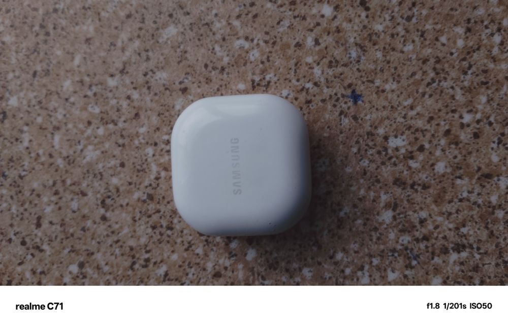 Продам наушники Galaxy Buds FE оригинал