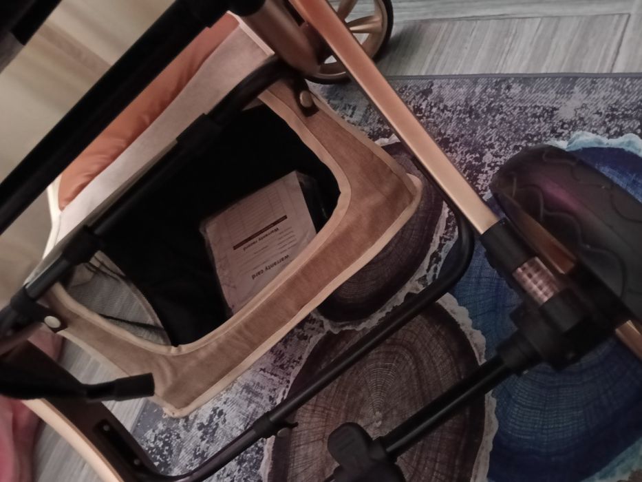 Продам 2 в 1 коляску трансформер