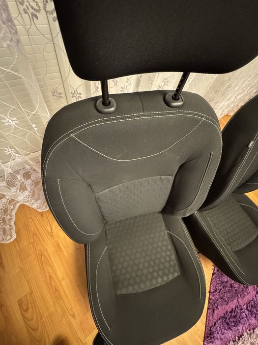 Scaune Logan 2 -Sofer si pasager cu airbaguri