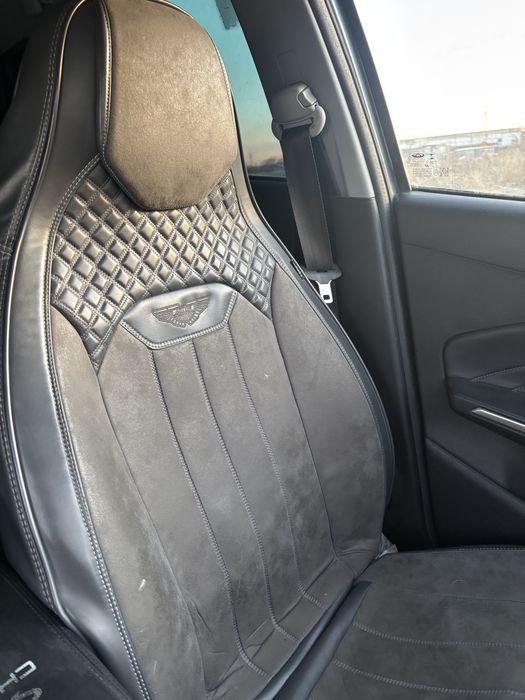 Продам Машину новая