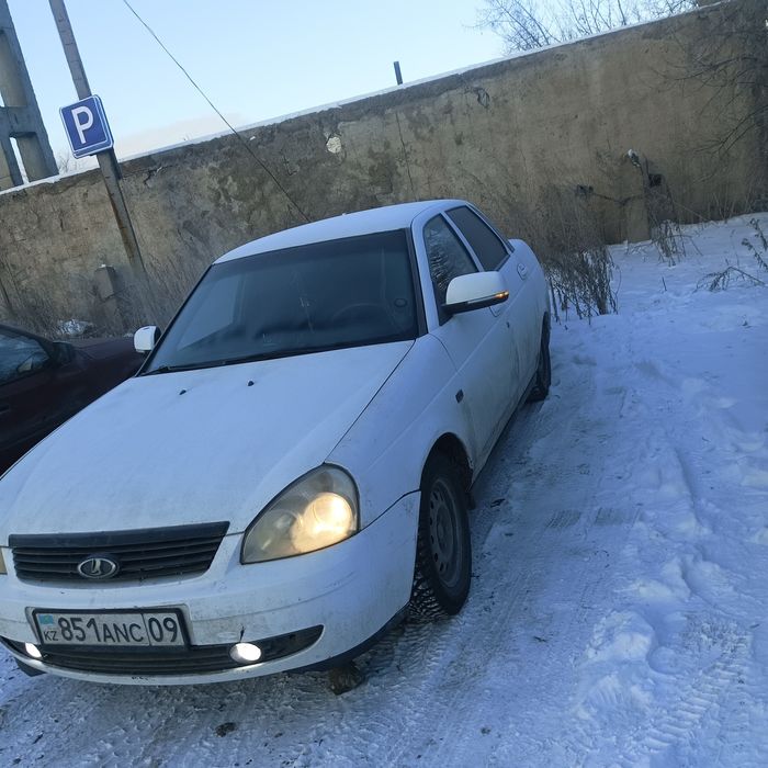 Продам Приору 2009год