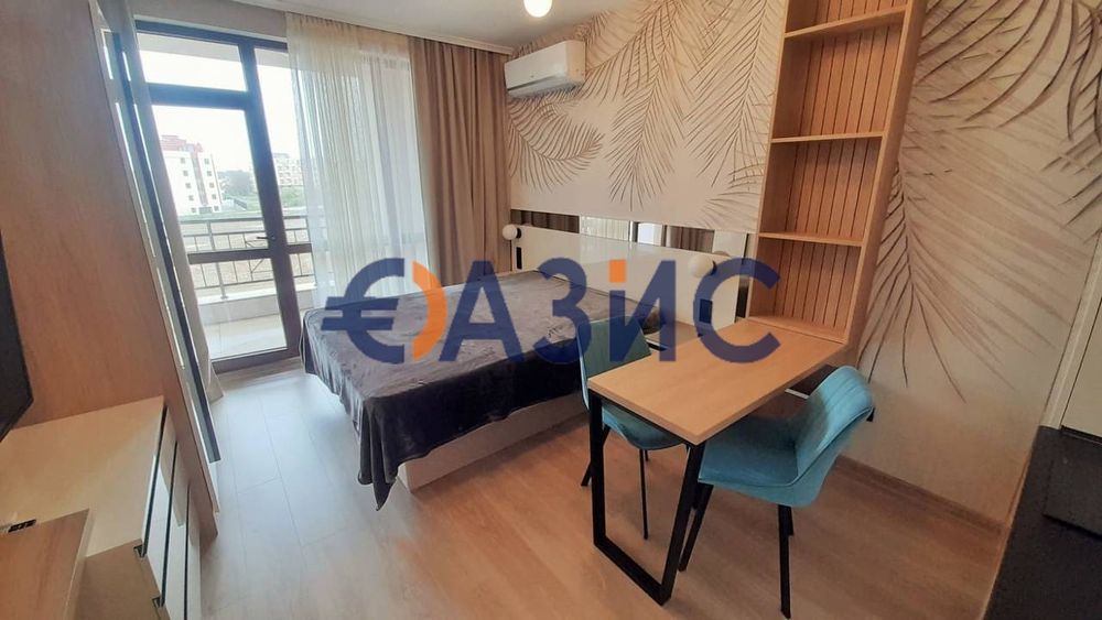 Продава се Едностаен апартамент в Свети Влас - 36 кв.м за 1964 €/кв.м - Снимка #3