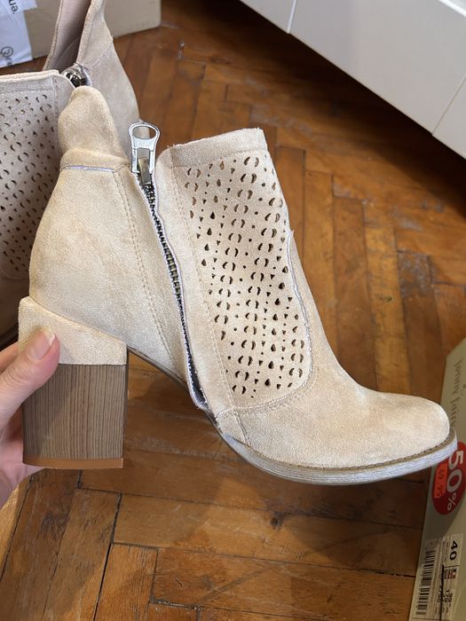 Ghete noi, marimea 40