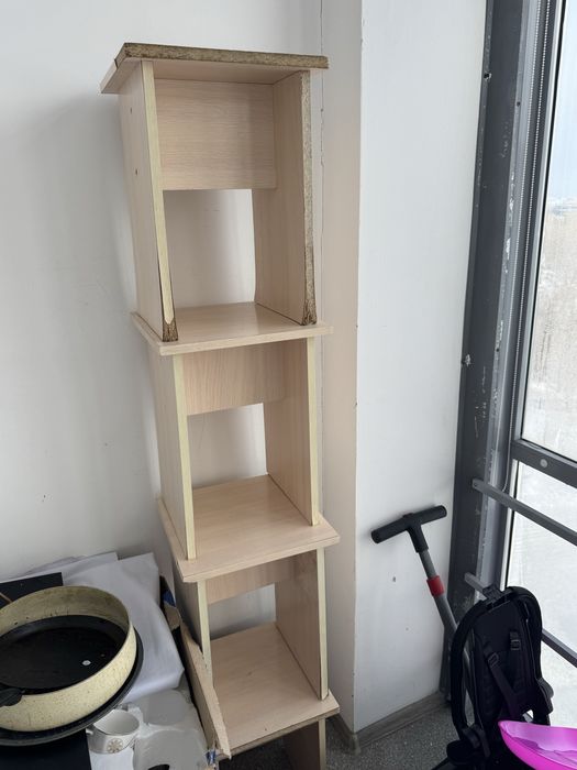 Стол со стульями