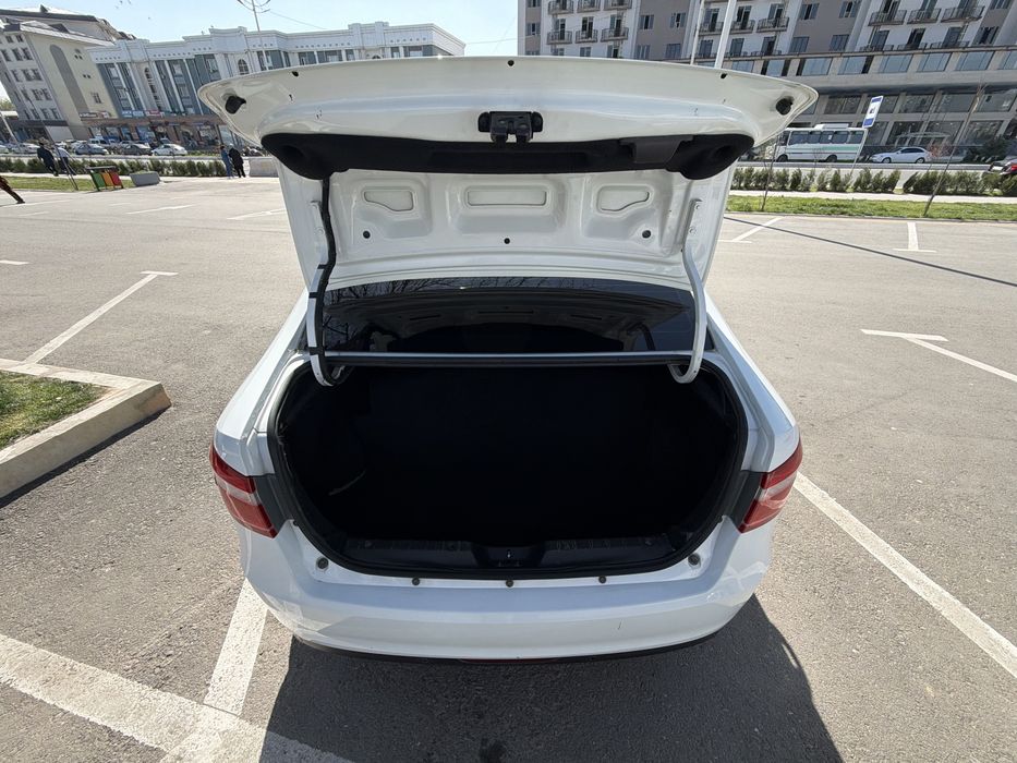 Lada Vesta luxe prestige