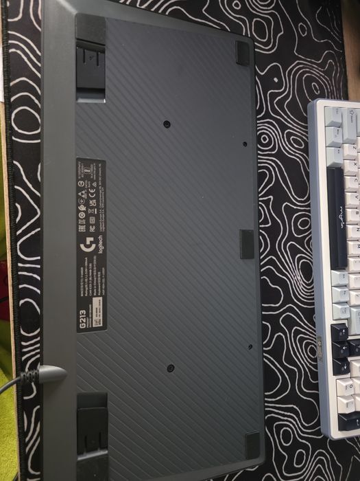Vand tastatură Logitech G213
