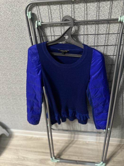 Продам двойку (безрукавка и кофта)