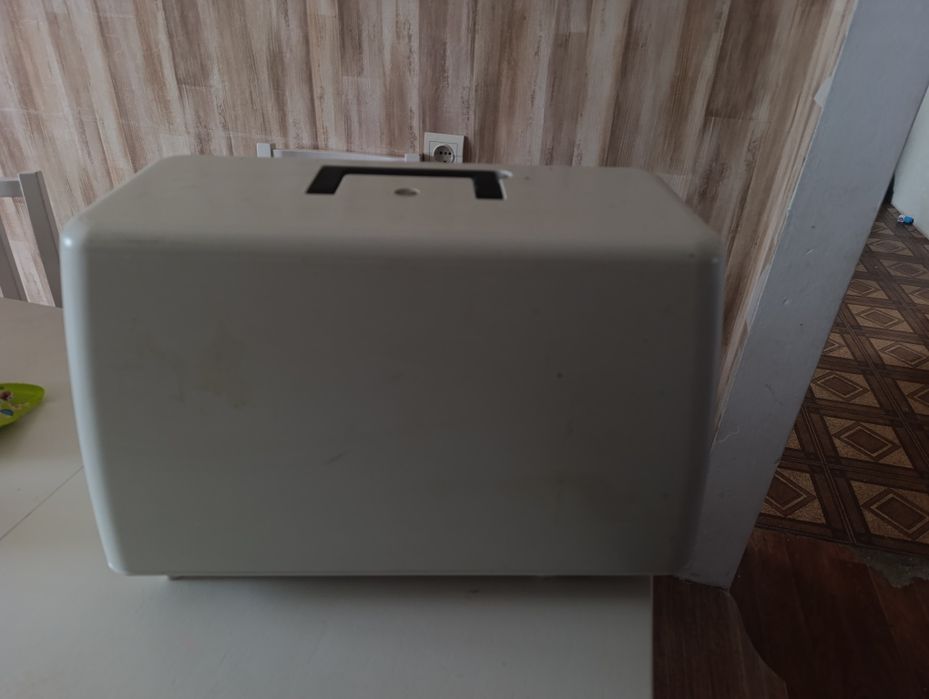 Швейная машинка Janome 399PD