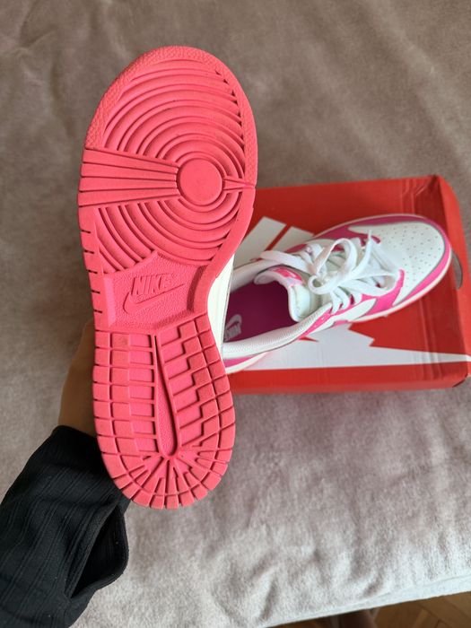 Маратонки WMNS NIKE COURT legacy lift