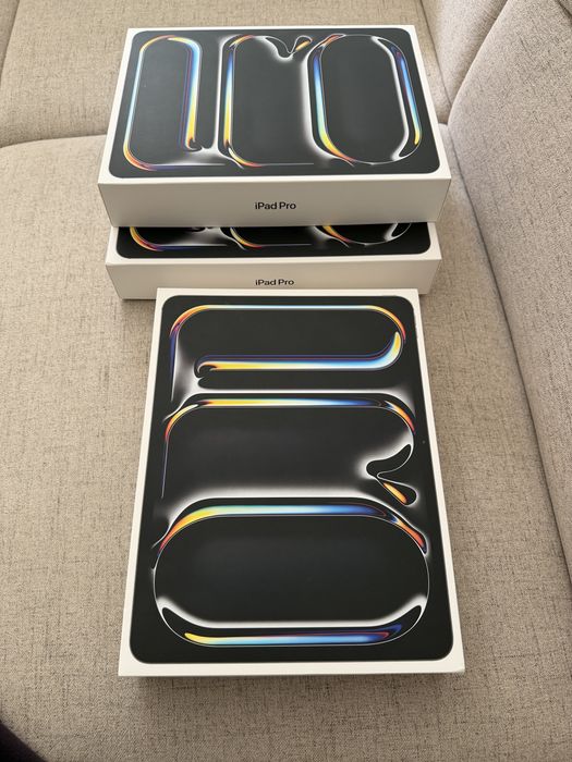 ipad Pro 13” M4 wifi + cellular , space black, nou, sigilat