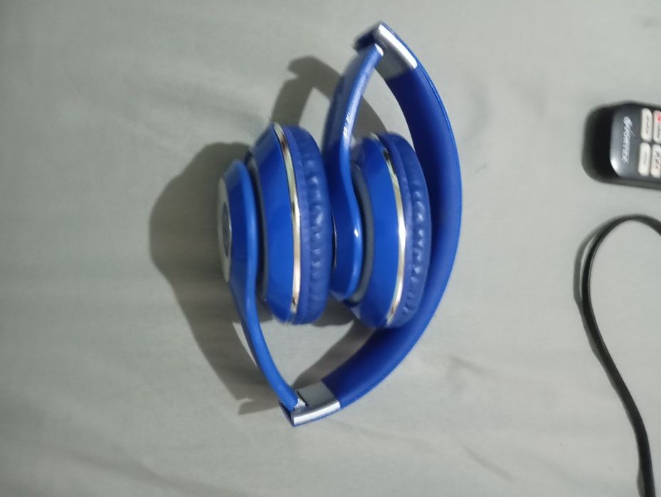 Vând căști stare perfecta