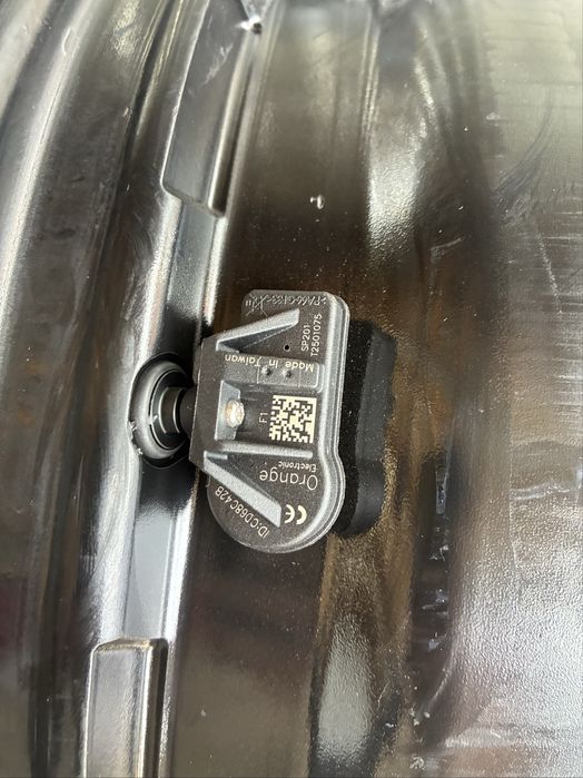 18 цола 5 х 114.3 мм Тойота Рав 4 , Авалон , C - HR , Авенсис Корола