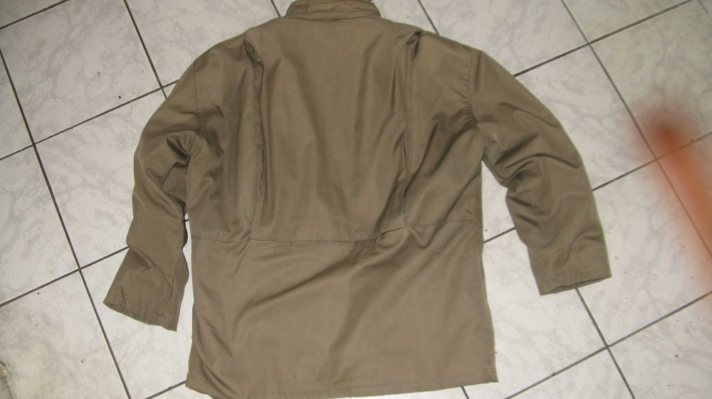 Bluza M 65  - 40 lei
