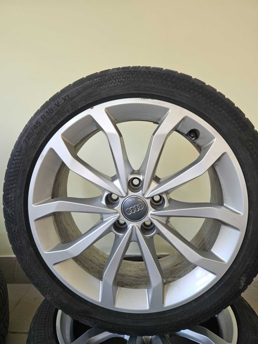 Audi A4 S4 B9 8W jantă aliaj originala R18 8W0601025ED - cauciucuri de iarna continental