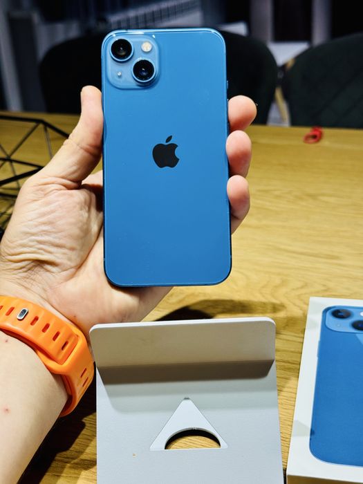 iPhone 13 - 128GB