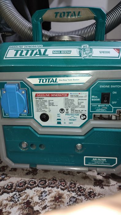 Бензиновый генератор TOTAL TP18001