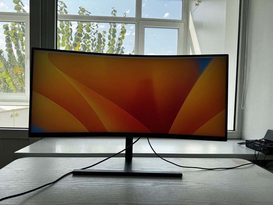 Большой изогнутый монитор Huawei, диагональ 34″, UltraWide, 165 Гц