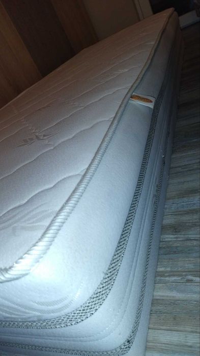 Нов неизползван еднолицев матрак