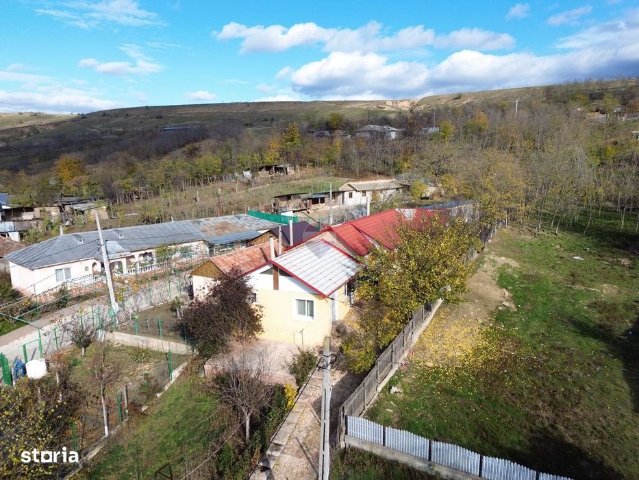 Casă de vanzare 134mp, teren 1220mp - Fartanesti, Galati