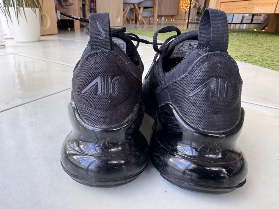 NIKE Air Max 270 BG Black