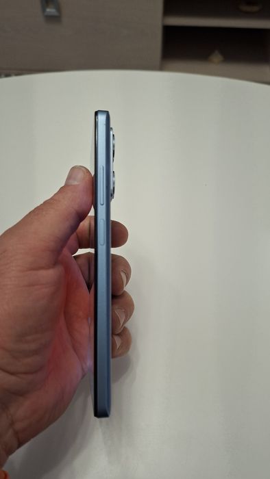 Vind redmi note 12 pr0 5g.
