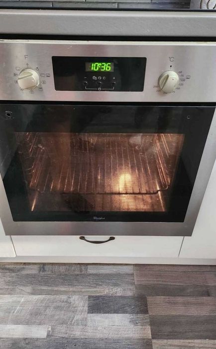 Фурна за вграждане Whirlpool