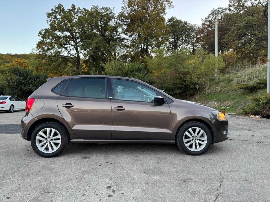 VOLKSWAGEN Polo 2011 — imagine 4