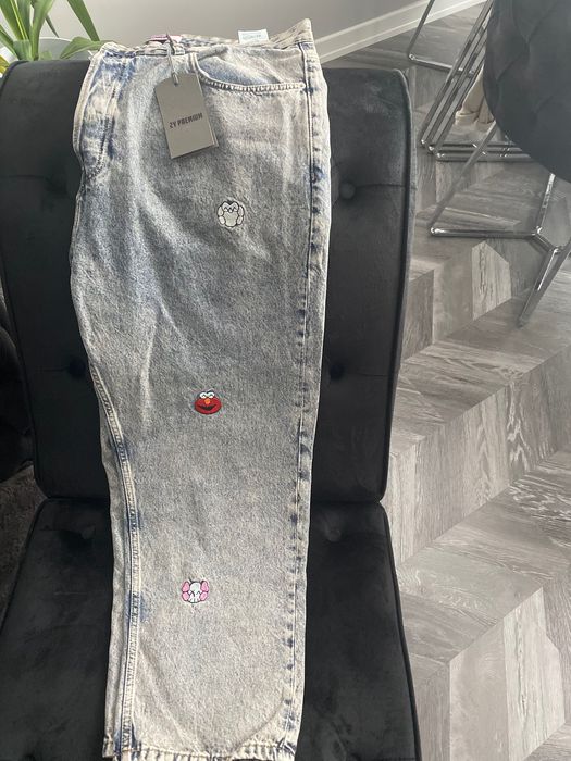 Мъжки дънки,Нови