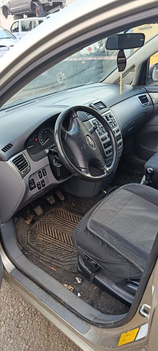 Avensis verso 2.0d