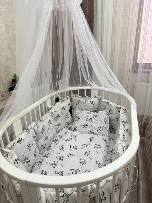 Детская кроватка