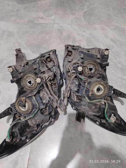 Фаря на Тойota land Cruiser Prado