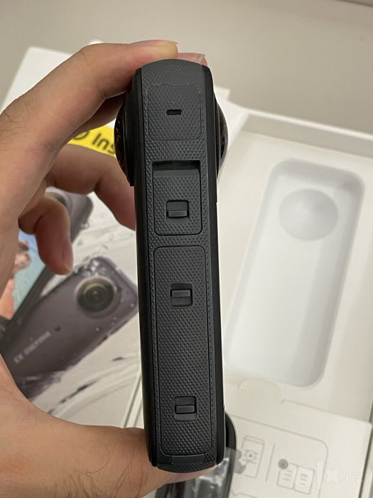 insta 360 x3 action camera