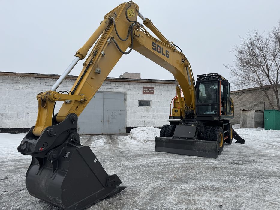 Экскаватор колесный 1 куб. Услуги с НДС