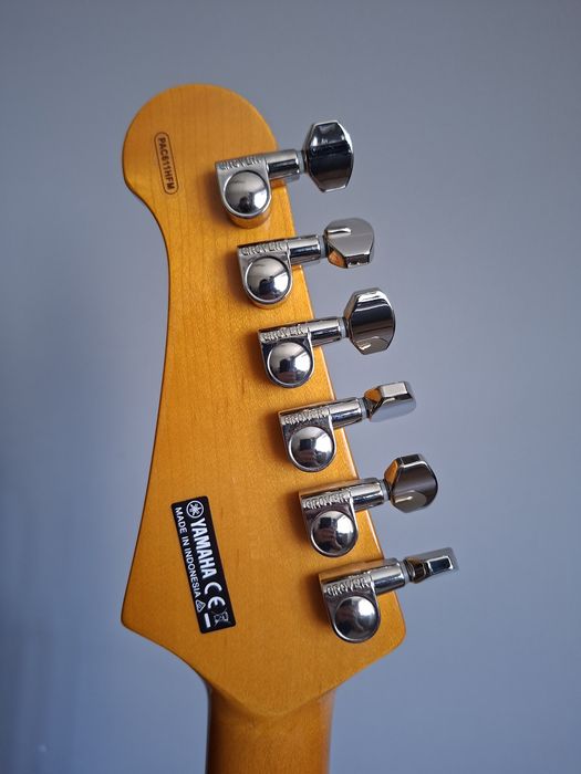 Yamaha Pacifica 611HFM