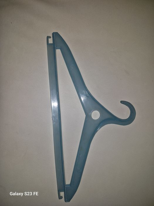 Вешалки для вещей