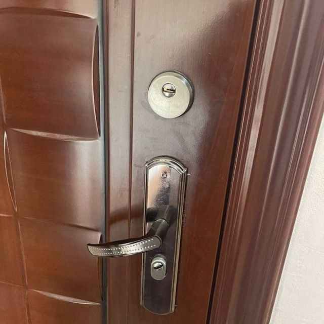 Eshik ochish hizmat вскрытие замков