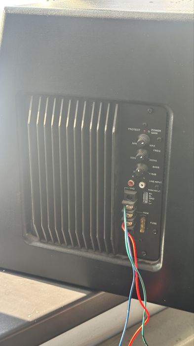 Продам динвмик сабвуера KICX ICQ 301BPA