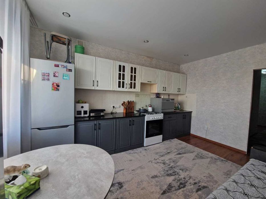 Продажа 1-комнатной квартиры КСК распашонка дом 2015г