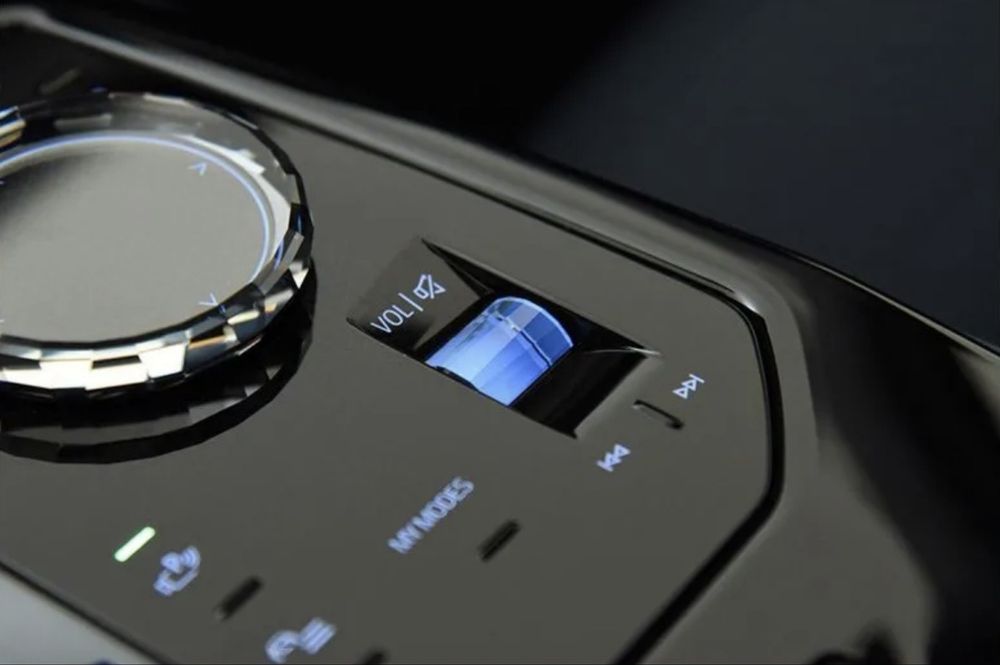 Хрустальные детали Bmw i5